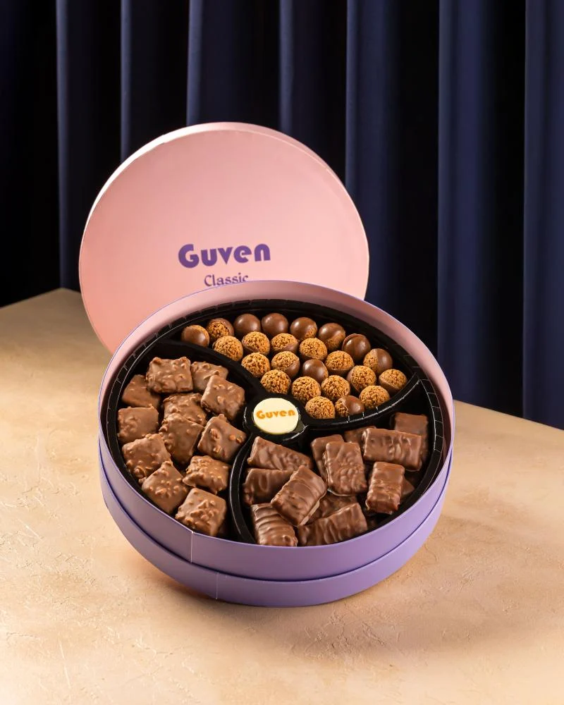 بوكس شوكولاتة جيوفن كلاسيك 